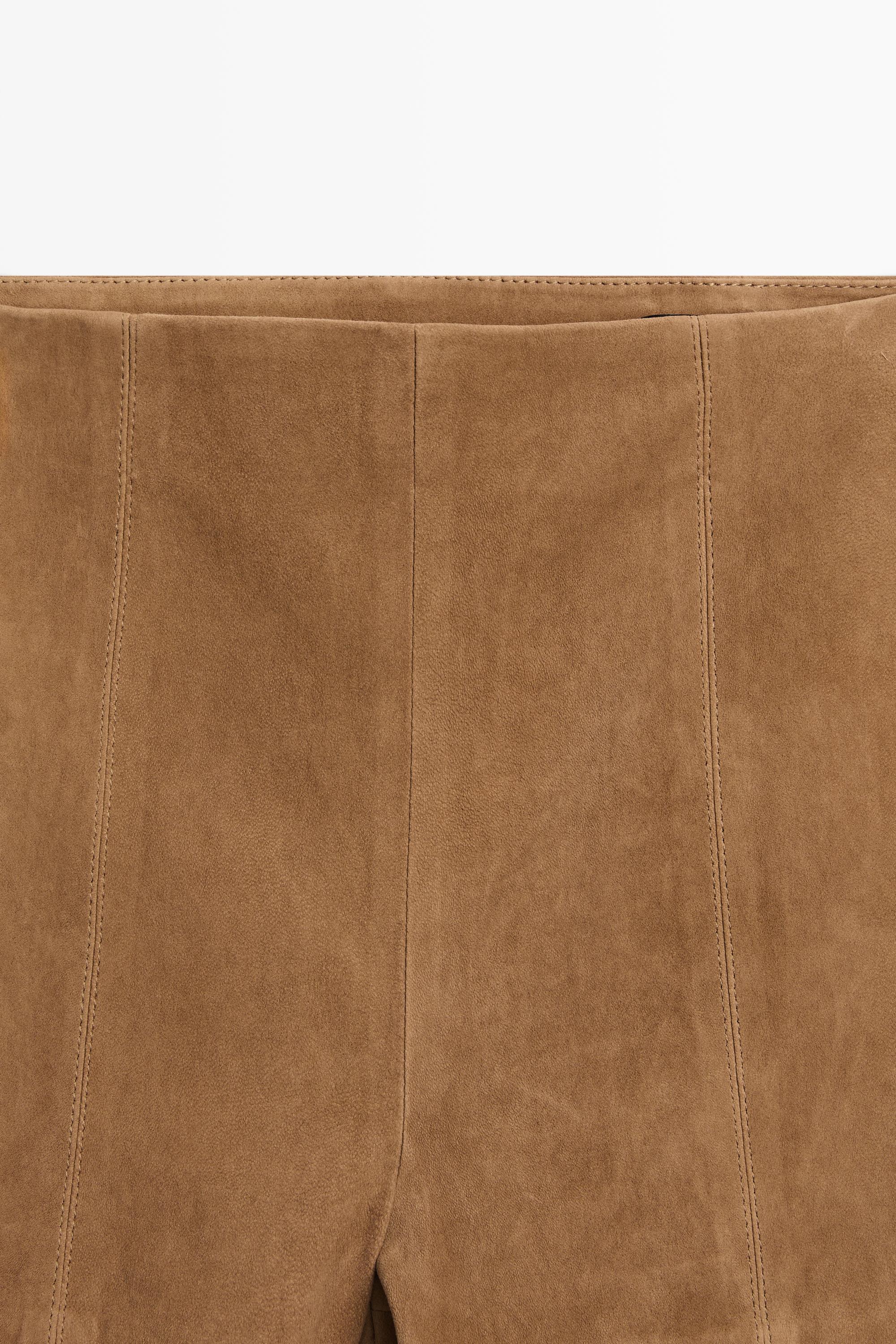 Suede leather shorts with seam details